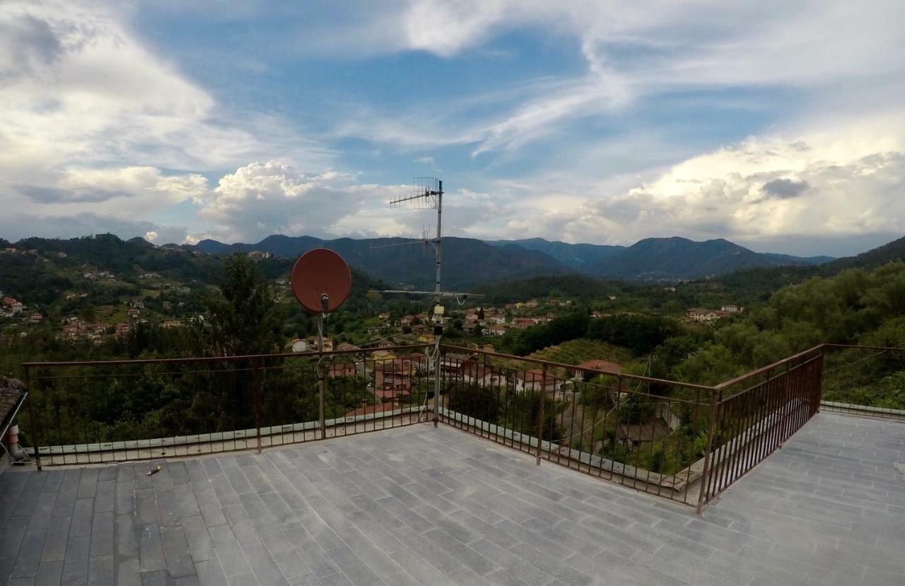 Vila Casa Della Nonna Filo Beverino Exteriér fotografie